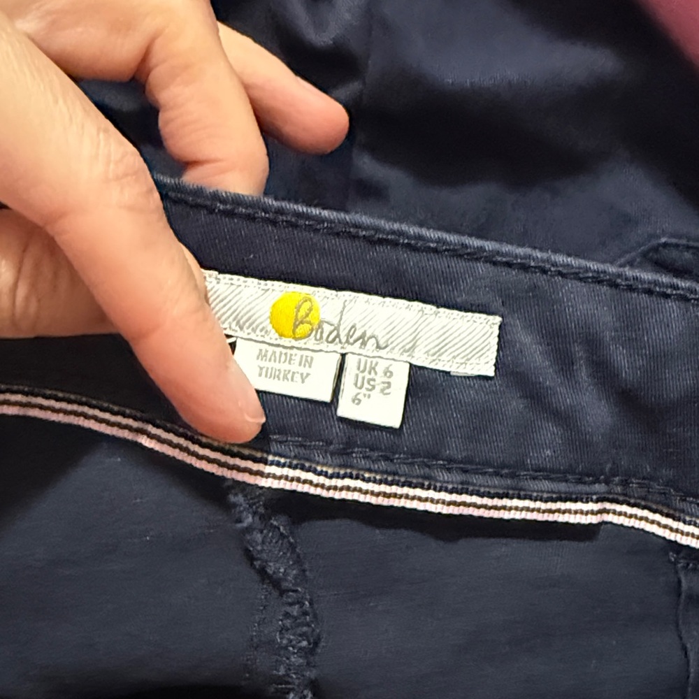 J13 Boden Blue Classic‎ Chino Shorts - Picture 9 of 9
